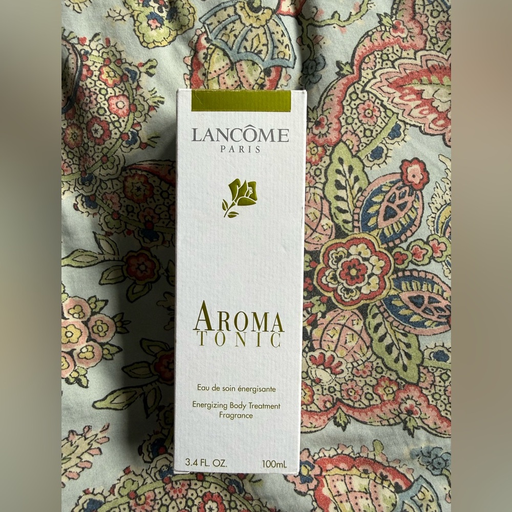 Lancôme Aroma Tonic
New in box - Picture 2 of 13